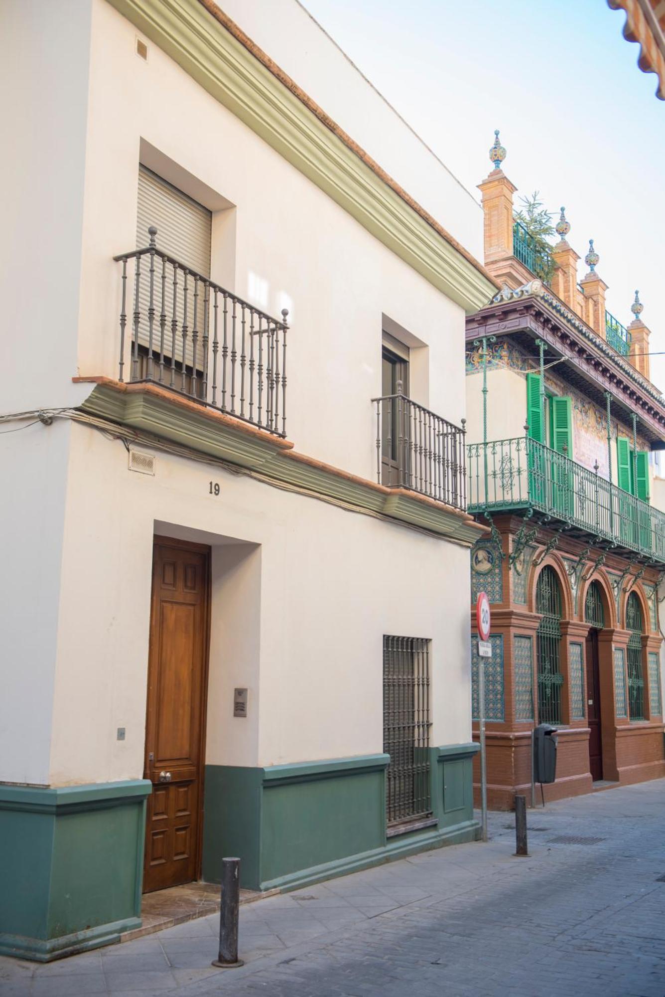 Apartamentos Luxury Puente De Triana 塞维利亚 外观 照片