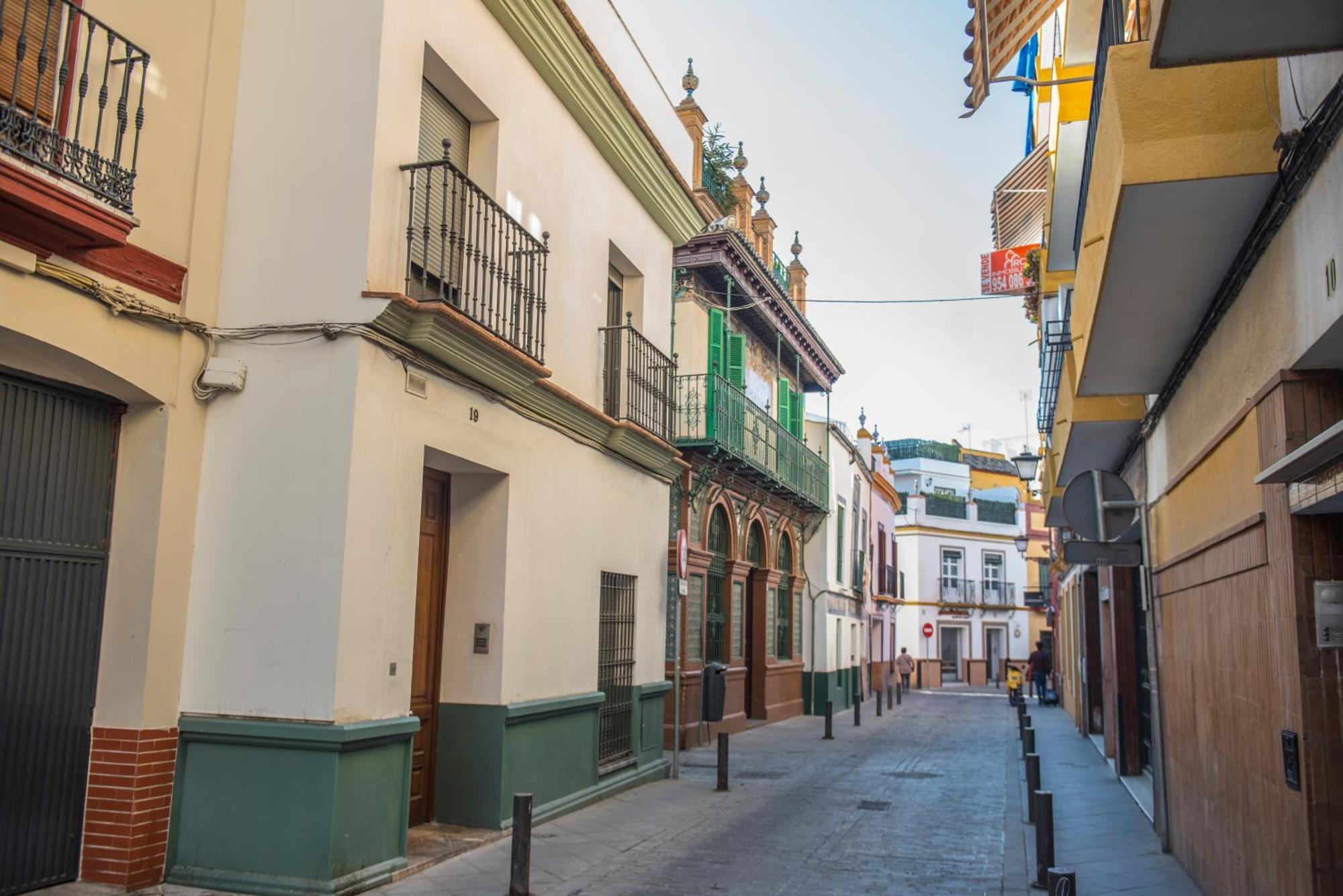 Apartamentos Luxury Puente De Triana 塞维利亚 外观 照片