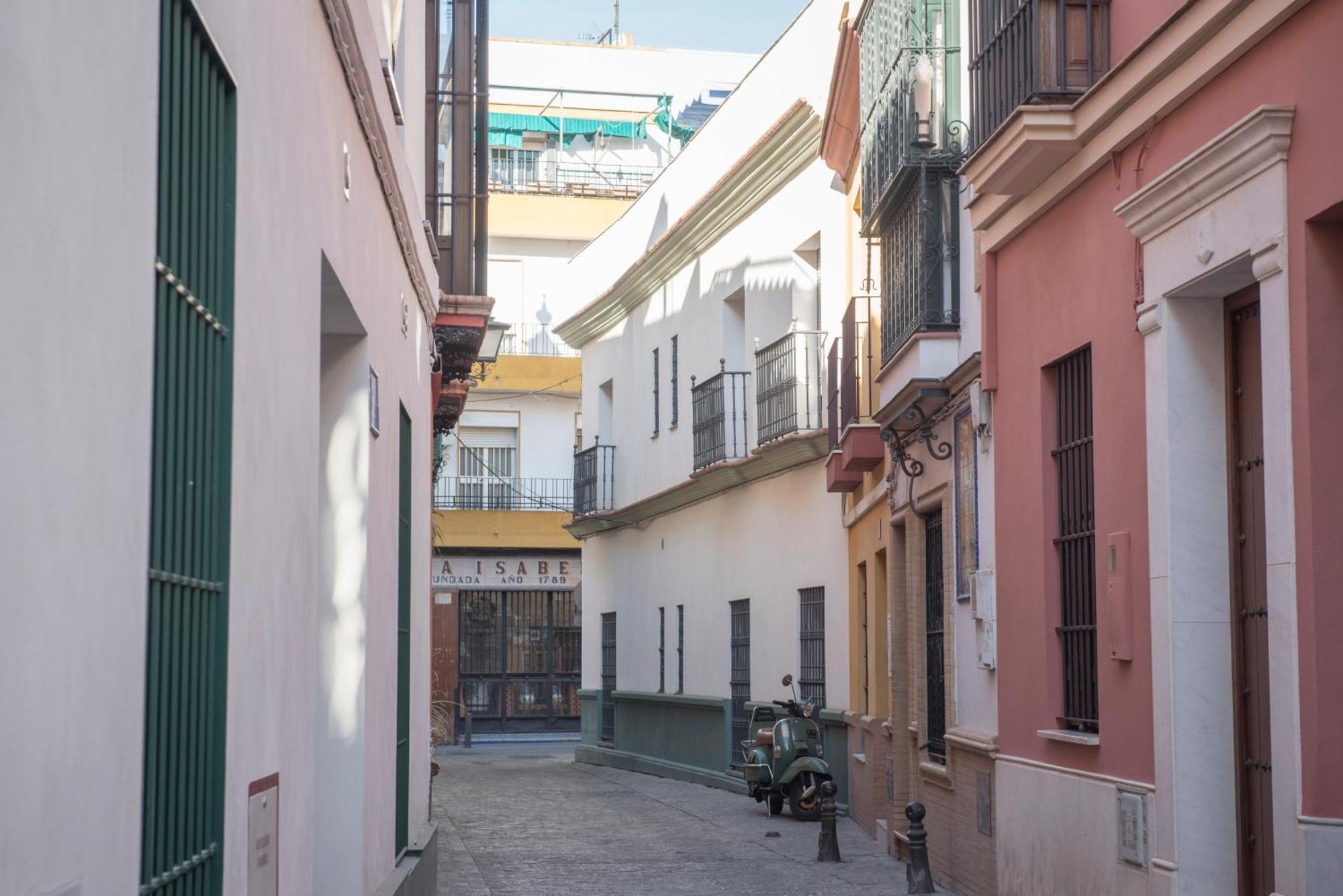 Apartamentos Luxury Puente De Triana 塞维利亚 外观 照片