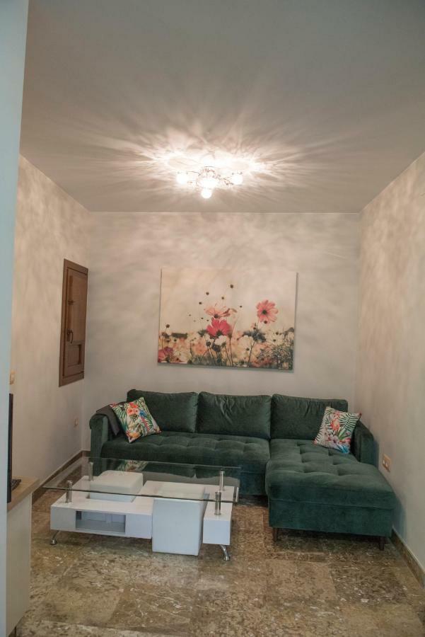 Apartamentos Luxury Puente De Triana 塞维利亚 外观 照片